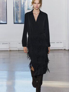 BRAND NEW ZARA FRINGED DRESS — ZW COLLECTION BLACK SIZE L